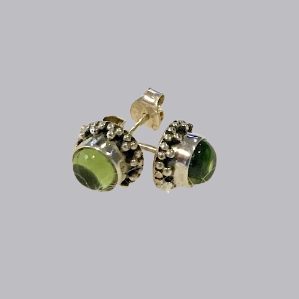 SILPADA Green Peridot Sterling Stud Earrings P1401